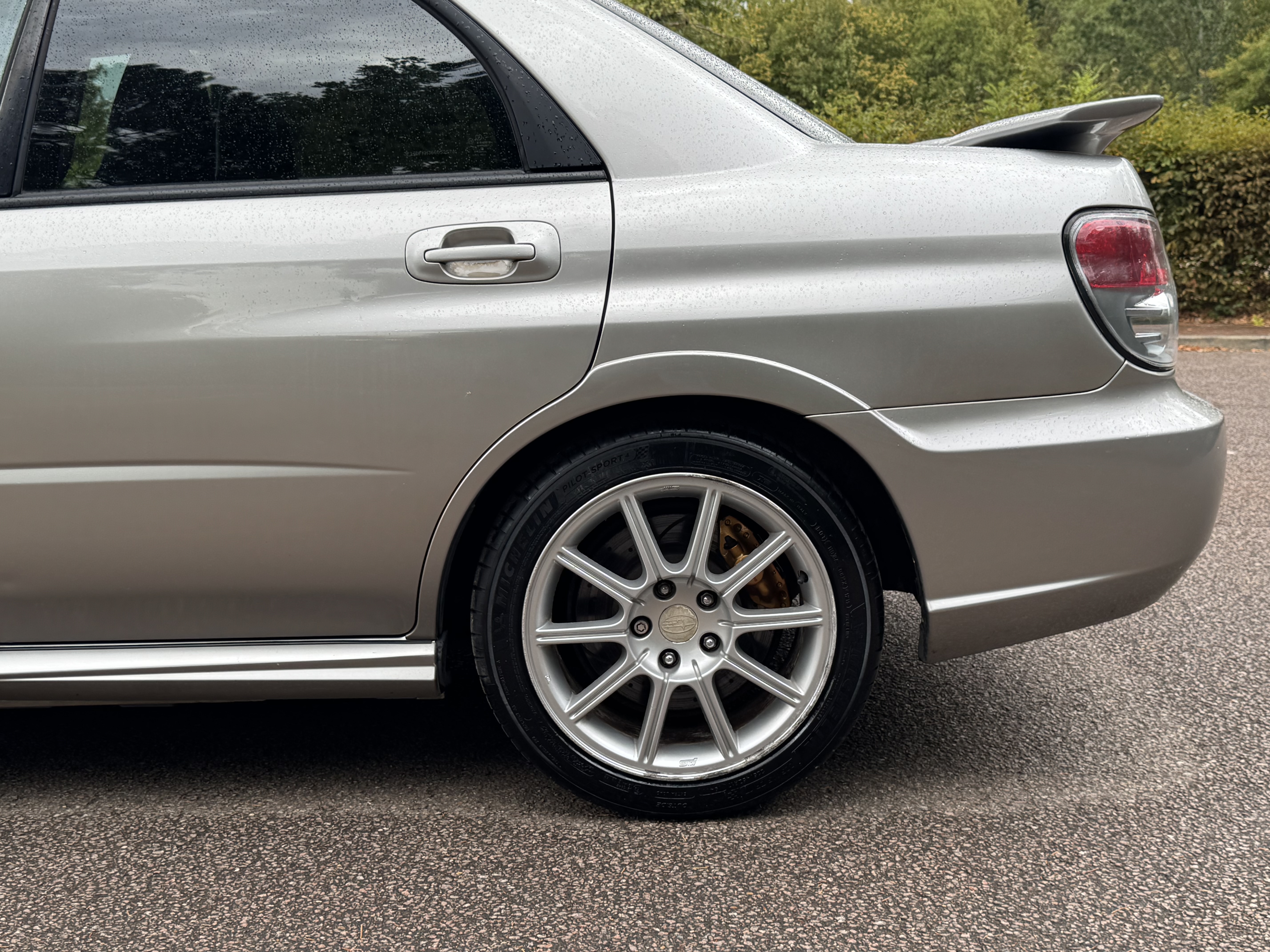 2006 Subaru Impreza JDM car for sale — photo 18 of 25